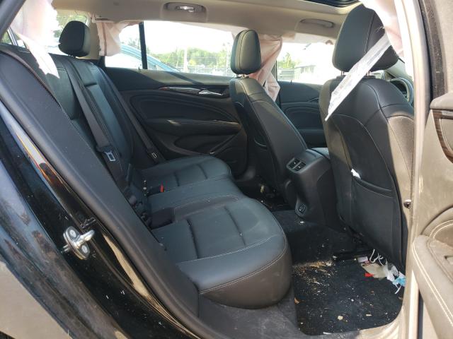 2018 BUICK REGAL TOUR W04GV8SX5J1066610