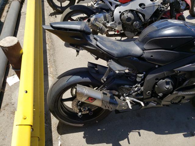 2017 YAMAHA YZFR6 C JYARJ28Y8HA001022