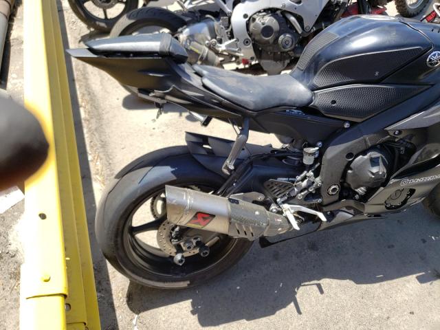 2017 YAMAHA YZFR6 C JYARJ28Y8HA001022