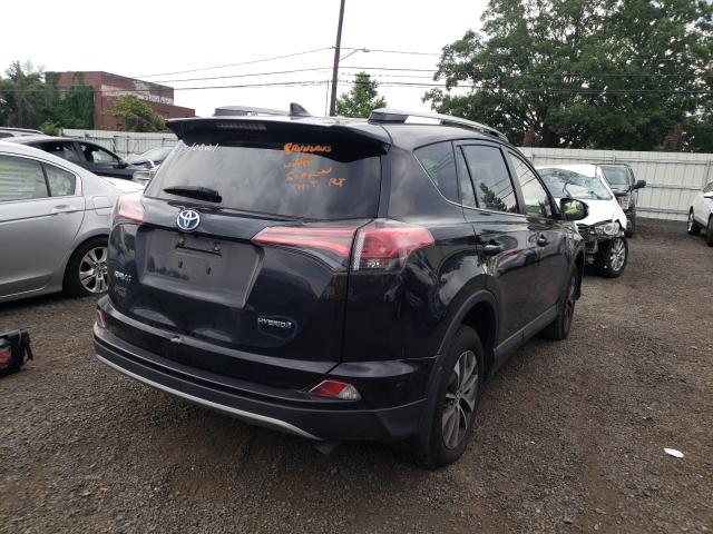 2018 TOYOTA RAV 4 JTMRJREV9JD226335