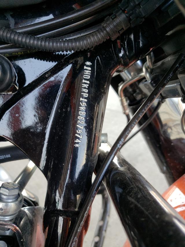 2019 HARLEY-DAVIDSON FLHXS 1HD1KRP15KB627574