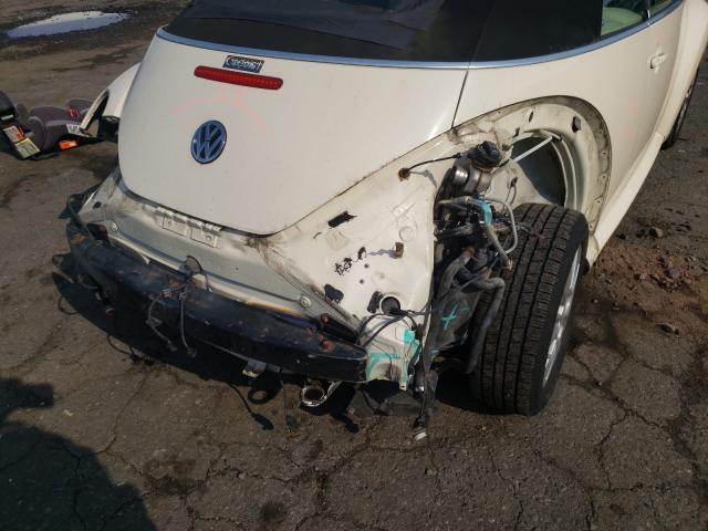 2010 VOLKSWAGEN NEW BEETLE 3VWRG3AL7AM002465