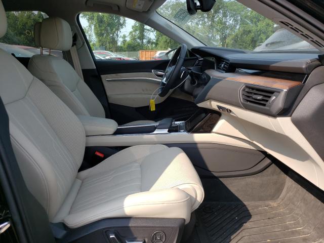 2019 AUDI UK WA1VAAGEXKB020591