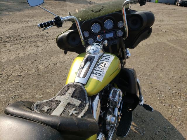 2011 HARLEY-DAVIDSON FLHTK 1HD1KEM19BB647257