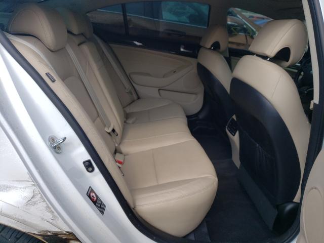 2016 KIA CADENZA LU KNALN4D7XG5217546