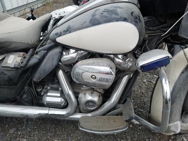 2017 HARLEY-DAVIDSON FLHTP POLI 1HD1FMC10HB652081