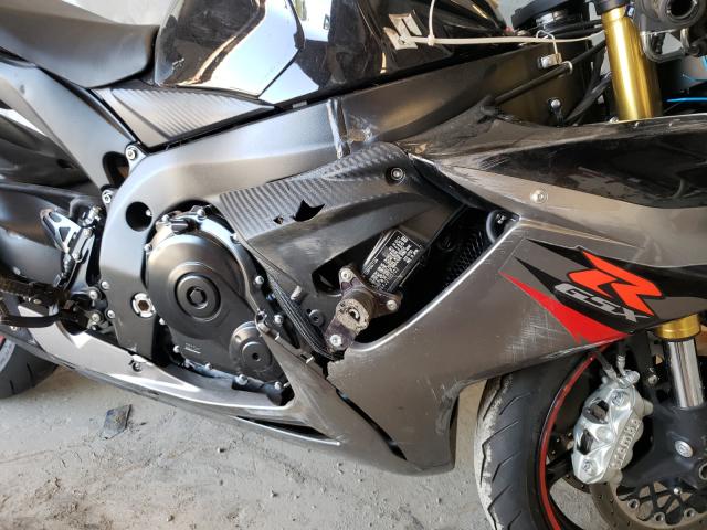 2018 SUZUKI GSX-R750 JS1GR7MA4J2100702