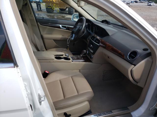 2014 MERCEDES-BENZ C320 WDDGF4HB0ER311169