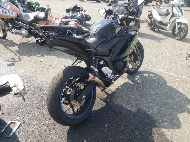 2021 YAMAHA YZFR3 A MH3RH18Y9MK005192