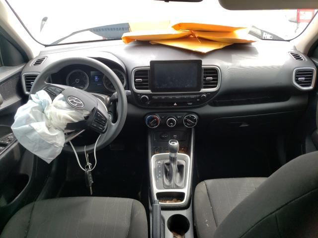 2020 HYUNDAI VENUE SE KMHRB8A3XLU042497