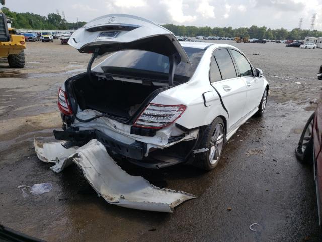 2014 MERCEDES-BENZ C320 WDDGF4HB0ER311169