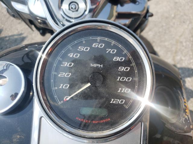2019 HARLEY-DAVIDSON FLHR 1HD1FBC10KB680877