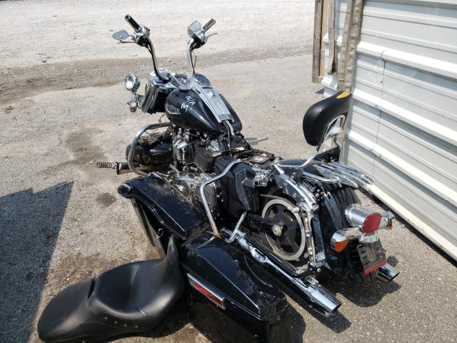 2019 HARLEY-DAVIDSON FLHR 1HD1FBC10KB680877
