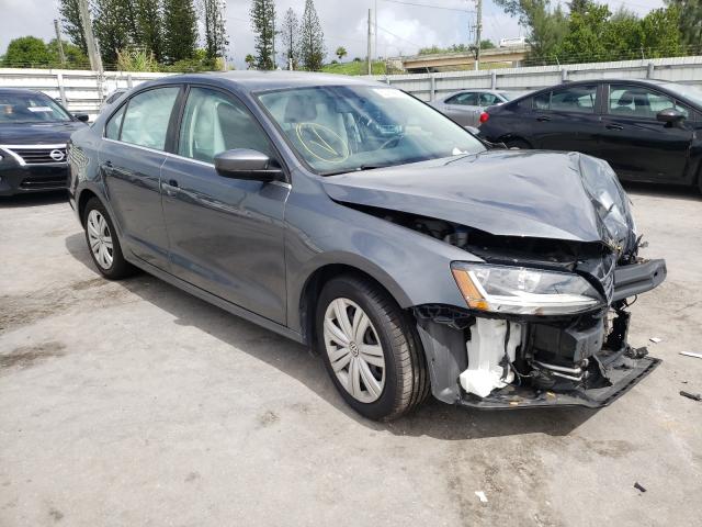  VOLKSWAGEN JETTA 2017 Серый