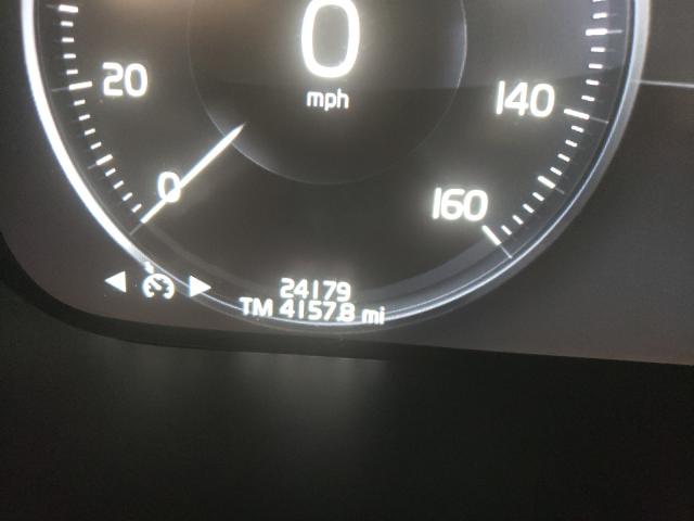 2019 VOLVO XC60 T6 MO LYVA22RK8KB238103