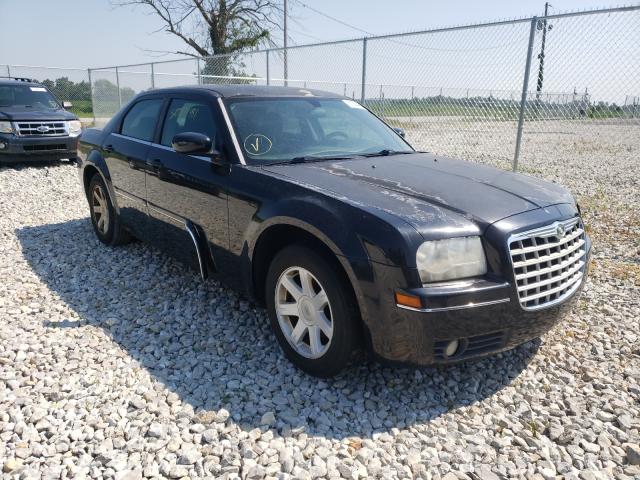Salvage cars for sale from Copart Cicero, IN: 2005 Chrysler 300 Touring
