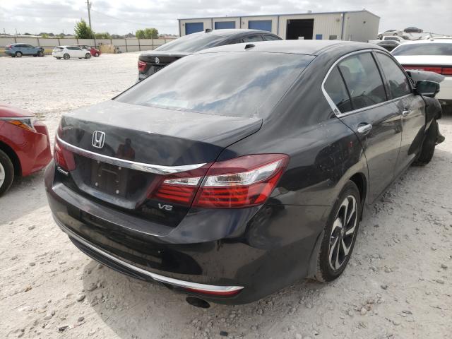 2017 HONDA 125 1HGCR3F87HA008816