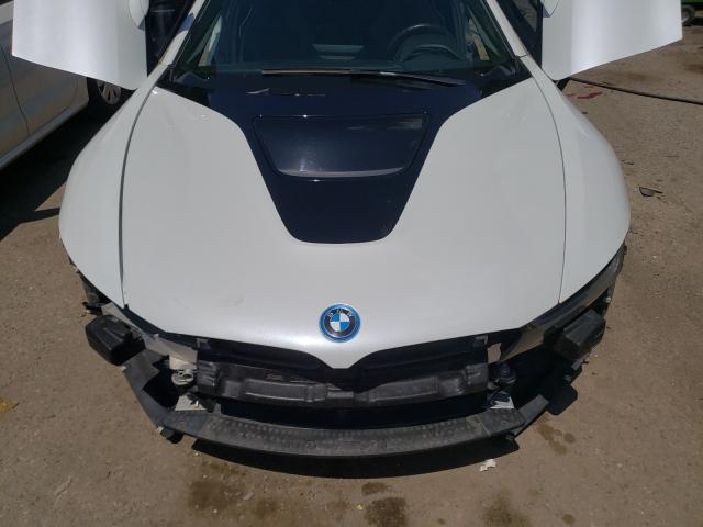 2016 BMW i8 - Image 7