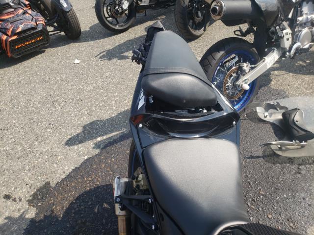 2021 YAMAHA YZFR3 A MH3RH18Y9MK005192