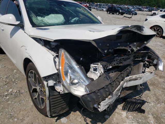2017 BUICK REGAL SPOR 2G4GL5EX4H9151817