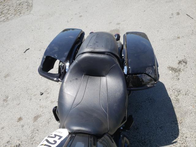 2021 HARLEY-DAVIDSON FLTRXS 1HD1KTP24MB645055