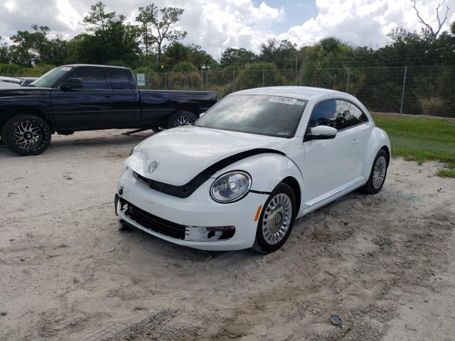 2016 VOLKSWAGEN BEETLE SE 3VWJ17AT3GM614368