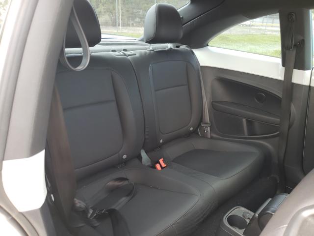 2016 VOLKSWAGEN BEETLE SE 3VWJ17AT3GM614368