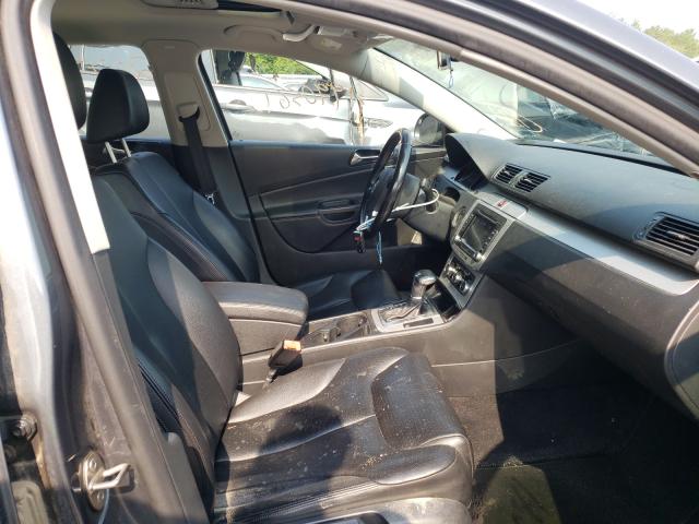 2010 VOLKSWAGEN PASSAT KOM WVWJM7AN8AP032246