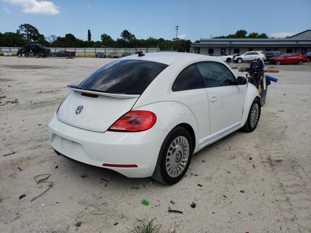 2016 VOLKSWAGEN BEETLE SE 3VWJ17AT3GM614368