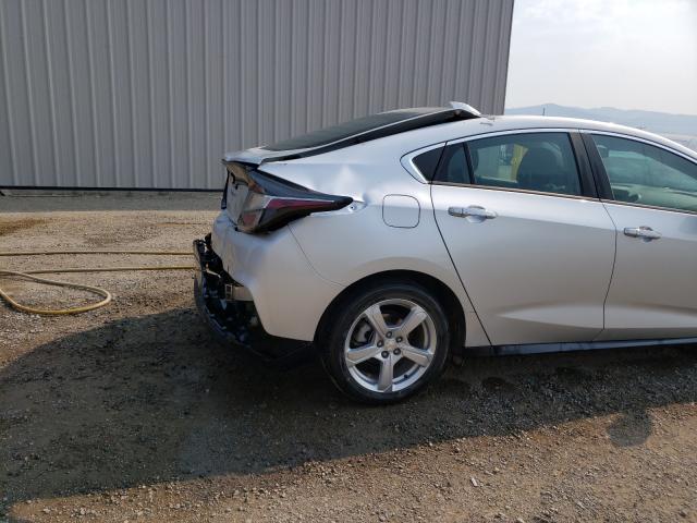 VIN 1G1RA6S59HU103480 2017 Chevrolet Volt, LT no.9