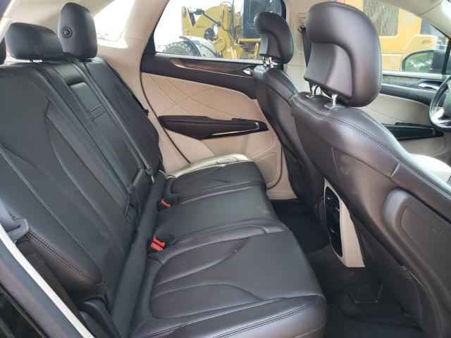 2017 LINCOLN MKC RESERV 5LMCJ3C92HUL03428
