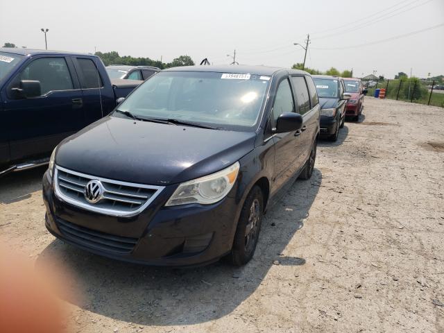 2010 VOLKSWAGEN ROUTAN SE 2V4RW3D14AR333020