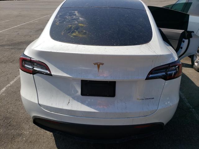 2020 TESLA MODEL Y 5YJYGDEE0LF015274