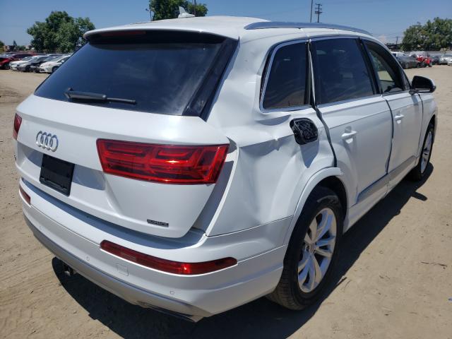 VIN WA1LHAF75KD036949 2019 Audi Q7, Premium Plus no.4