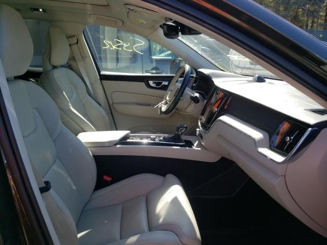 2018 VOLVO XC60 T6 IN YV4A22RLXJ1002435
