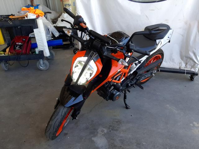 2017 KTM DUKE 390 MD2JPJ402HC215822