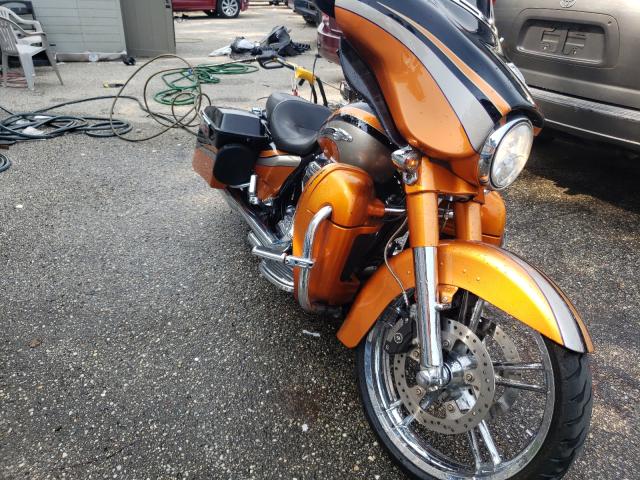 2011 HARLEY-DAVIDSON FLHXSE2 1HD1PZ813BB959948