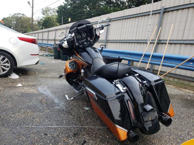 2011 HARLEY-DAVIDSON FLHXSE2 1HD1PZ813BB959948