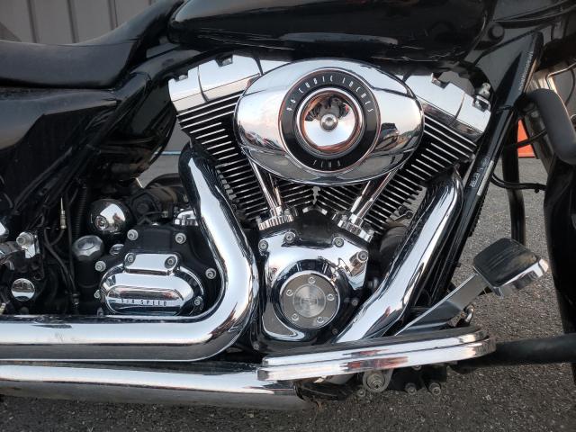 2010 HARLEY-DAVIDSON FLHTC 1HD1KB414AB610484