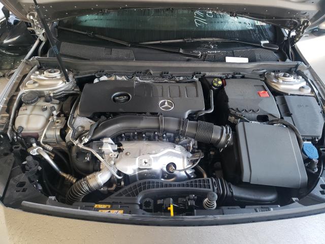 2019 MERCEDES-BENZ A 220 4MAT WDD3G4FB1KW023947