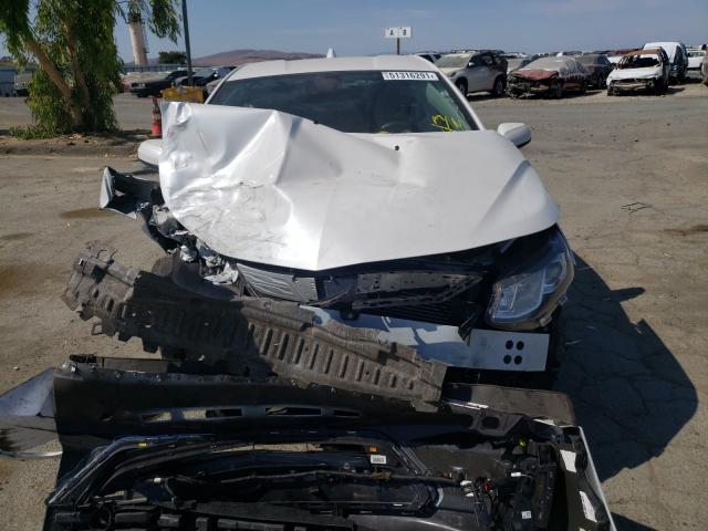 VIN 1G1RD6S57JU136846 2018 Chevrolet Volt, Premier no.7