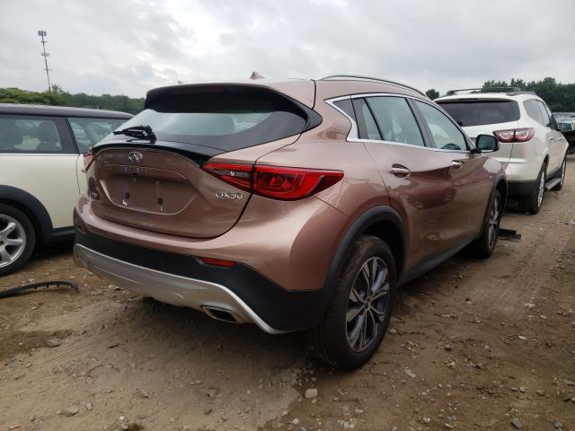 2018 INFINITI QX30 SJKCH5CR3JA045309