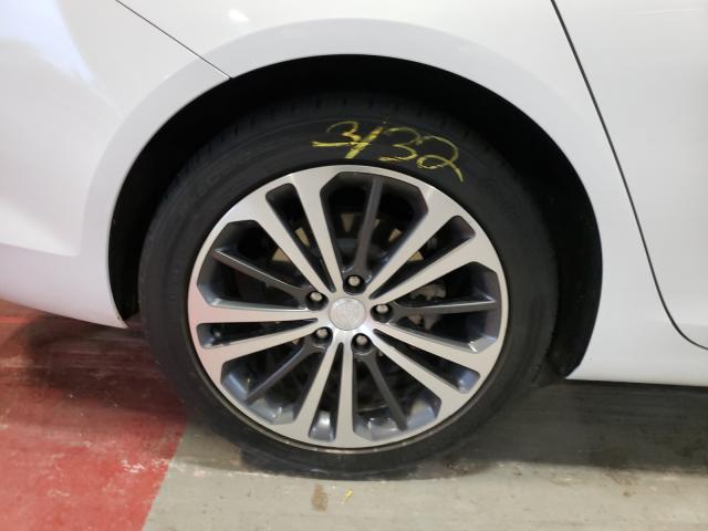2018 BUICK REGAL ESSE W04GP6SX5J1109261