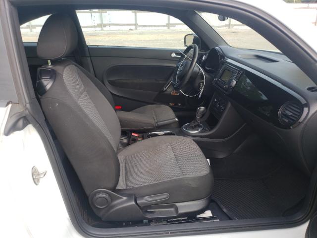 2017 VOLKSWAGEN BEETLE 1.8 3VWF17AT2HM629905