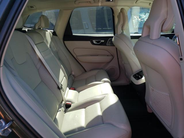 2018 VOLVO XC60 T6 IN YV4A22RLXJ1002435