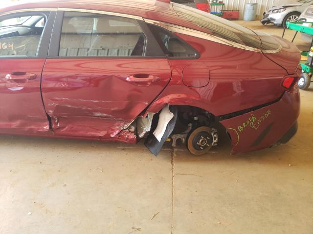 2022 KIA K5 LX 5XXG24J29NG087581