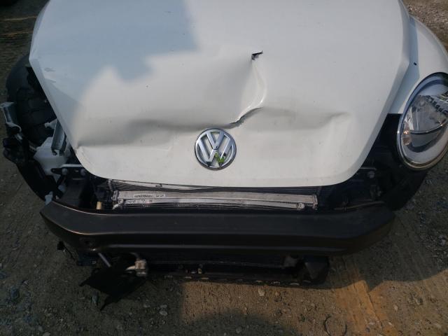 2017 VOLKSWAGEN BEETLE 1.8 3VWF17AT2HM629905