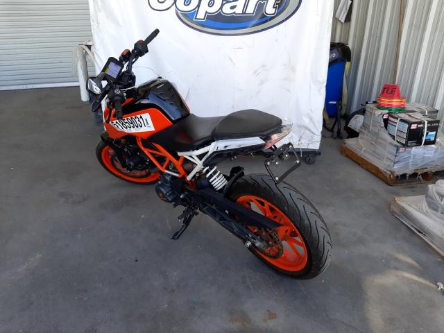 2017 KTM DUKE 390 MD2JPJ402HC215822