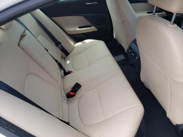 2018 JAGUAR XE SAJAR4FX6JCP27487