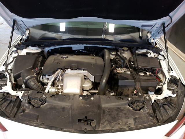 2018 BUICK REGAL ESSE W04GP6SX5J1109261